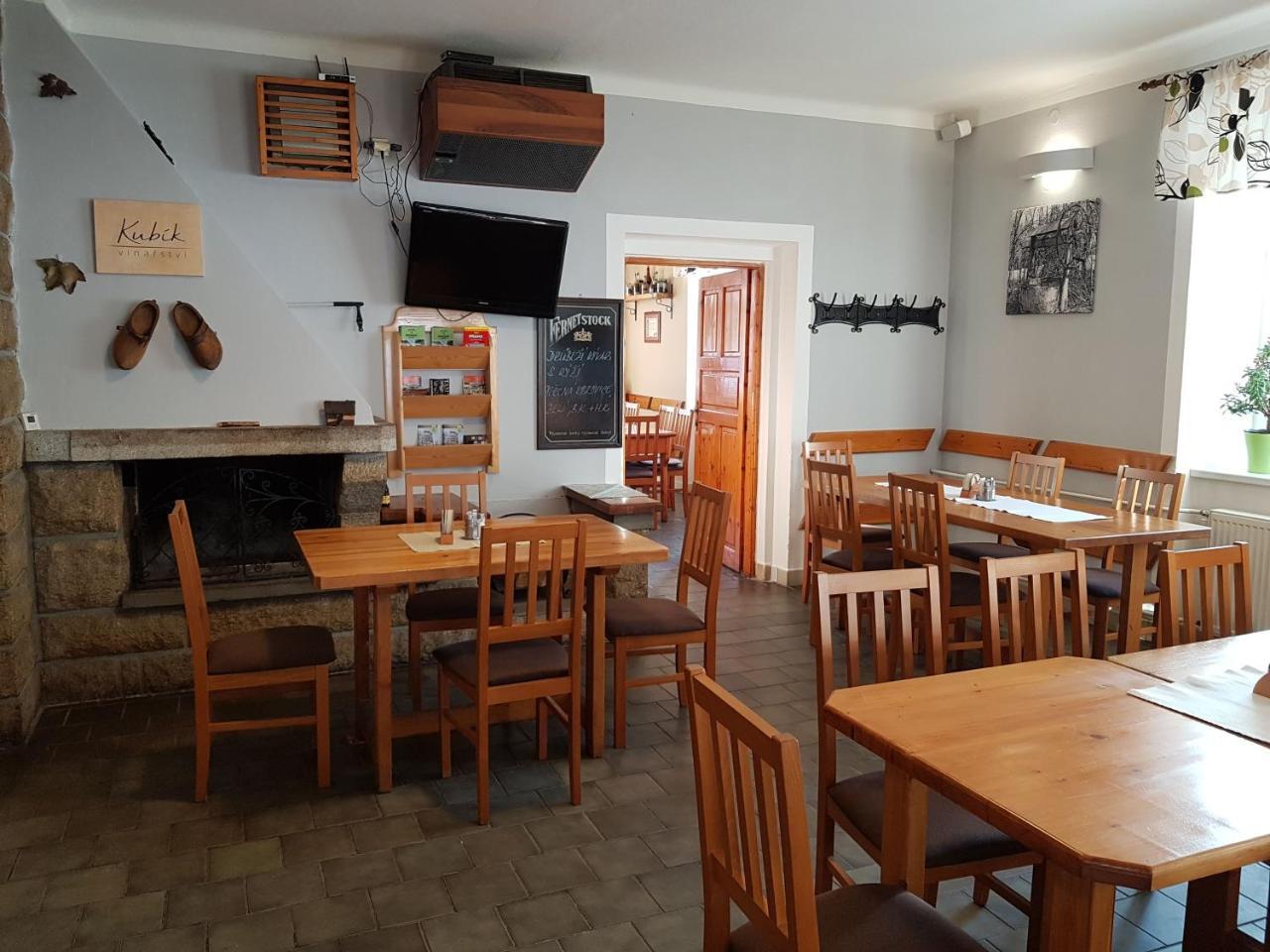 Pension Pod Lipou Loučovice 외부 사진